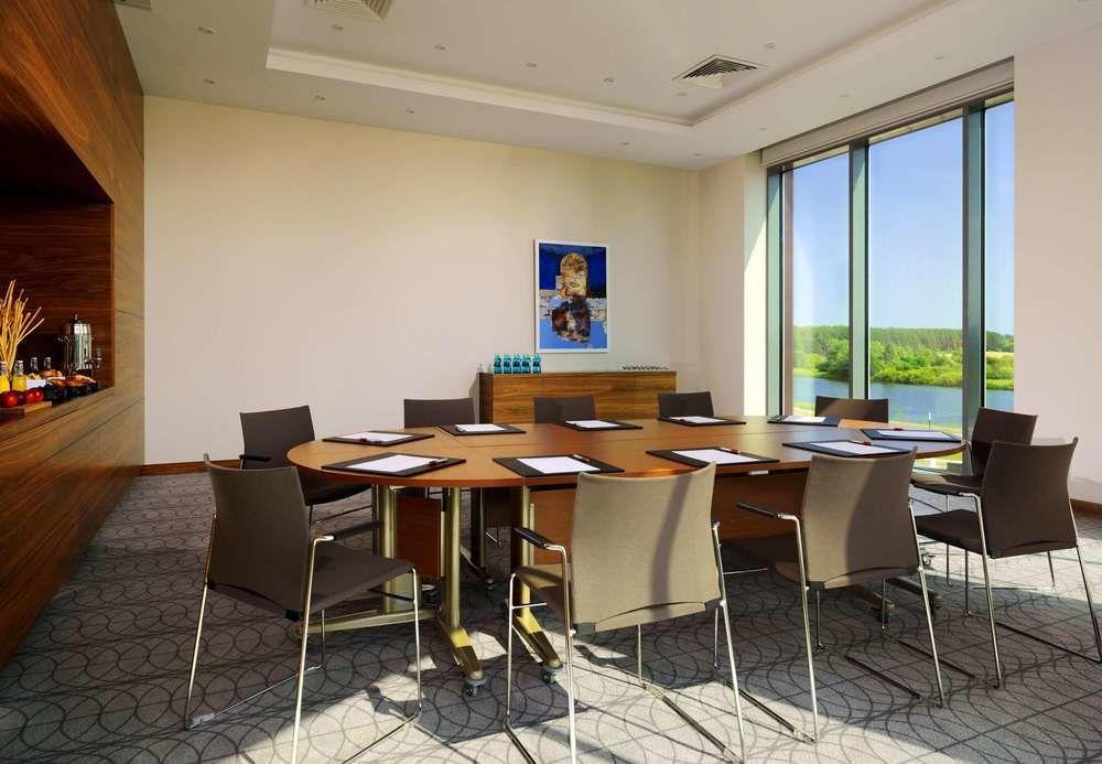 Minsk Marriott Hotel Kültér fotó