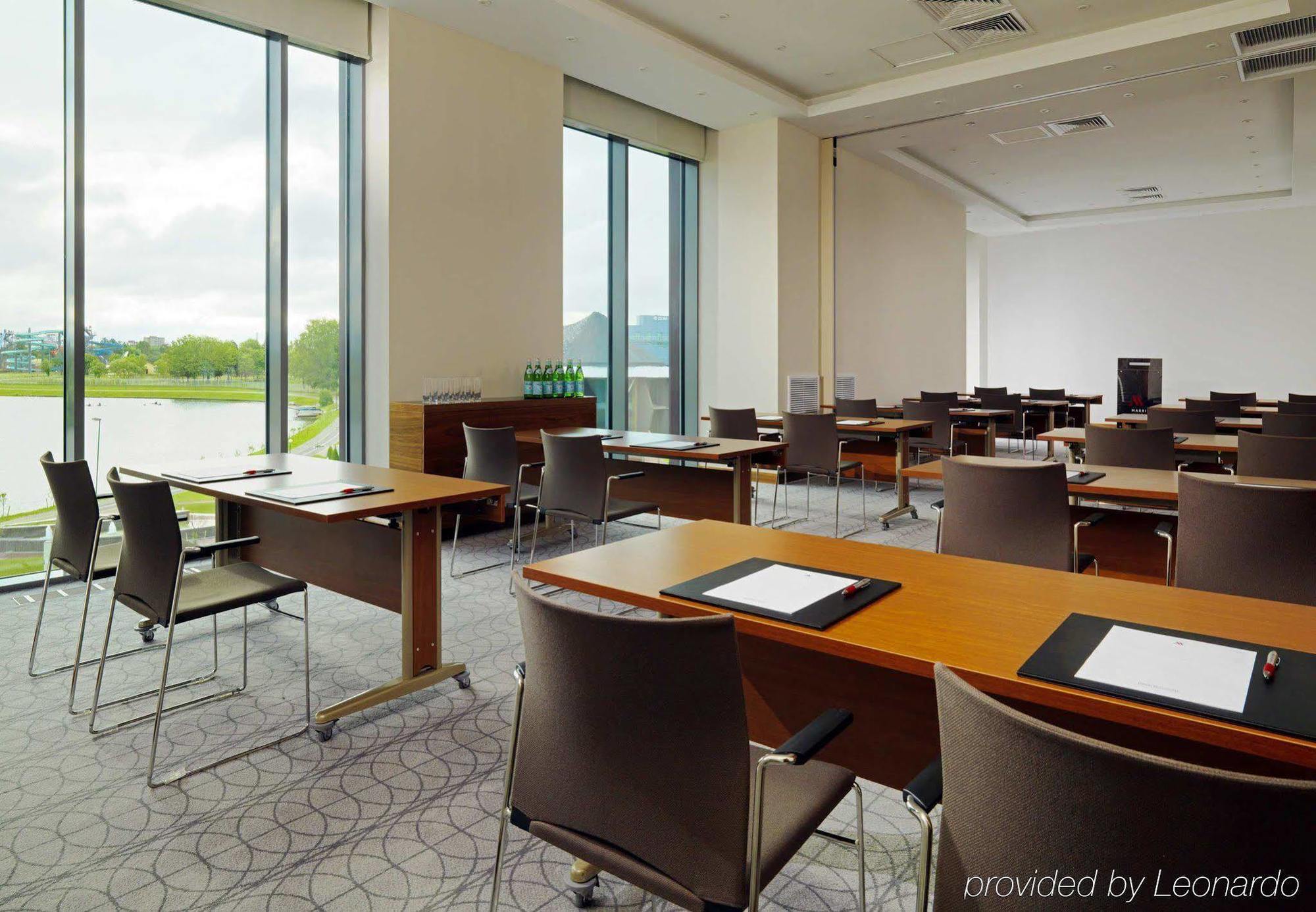 Minsk Marriott Hotel Kültér fotó