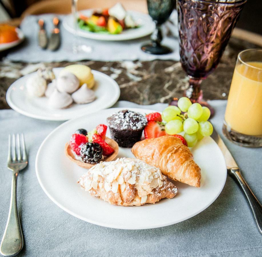 Minsk Marriott Hotel Kültér fotó